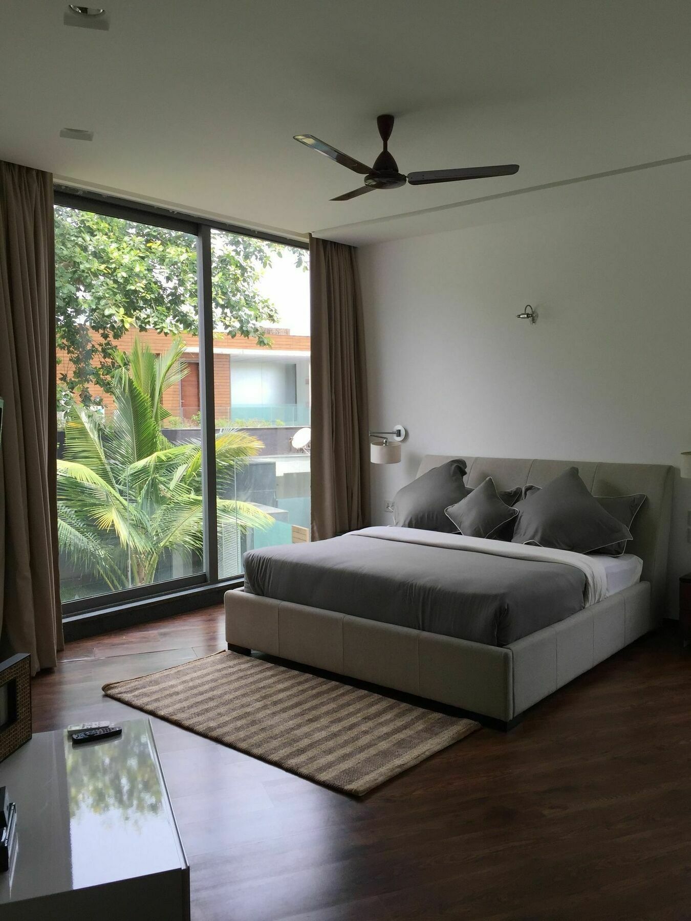 Calem Grove Hotel Candolim Ngoại thất bức ảnh