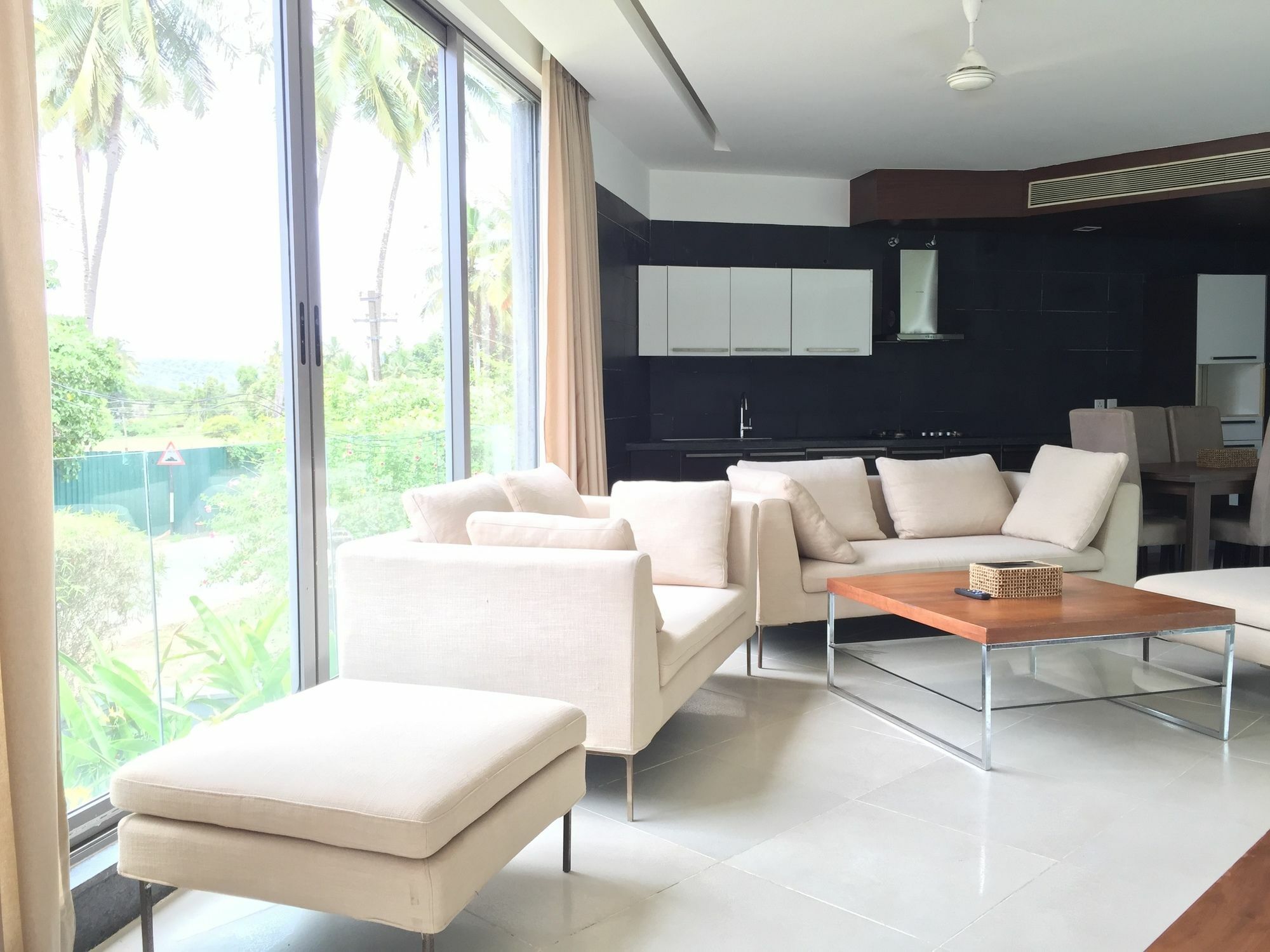 Calem Grove Hotel Candolim Ngoại thất bức ảnh